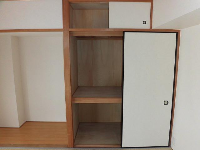 ティーズガーデン稲城の収納