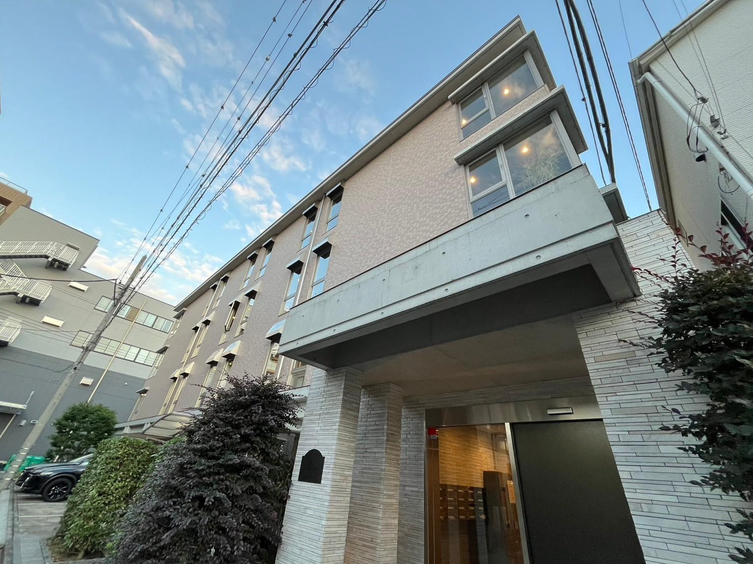 ティアラ向ヶ丘の外観