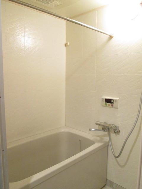 ディコーラムの浴室