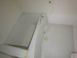 川崎市多摩区中野島５丁目の賃貸マンションの浴室