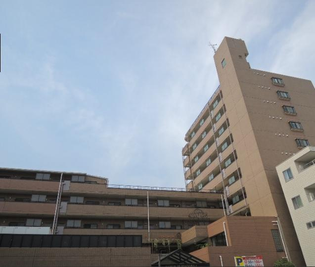 川崎市多摩区菅１丁目の賃貸マンションの外観