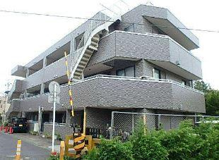 川崎市多摩区登戸の賃貸マンションの外観