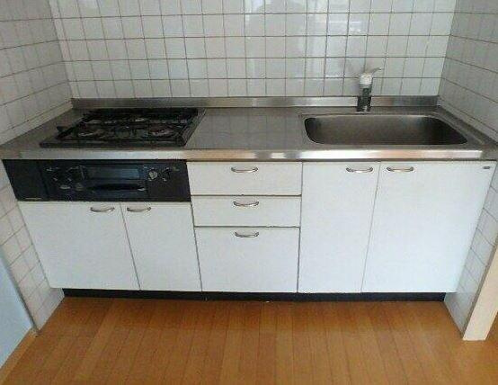 川崎市多摩区登戸の賃貸マンションのキッチン