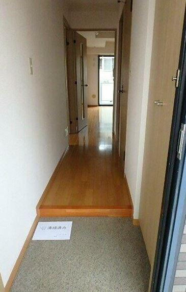 川崎市多摩区登戸の賃貸マンションの玄関