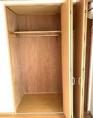 ブラウンコートの収納