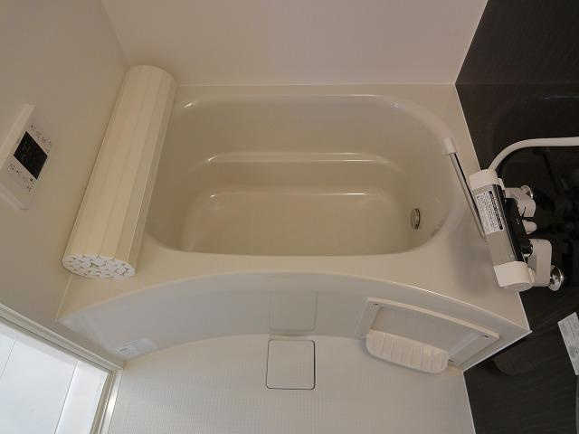 川崎市多摩区登戸のアパートの浴室