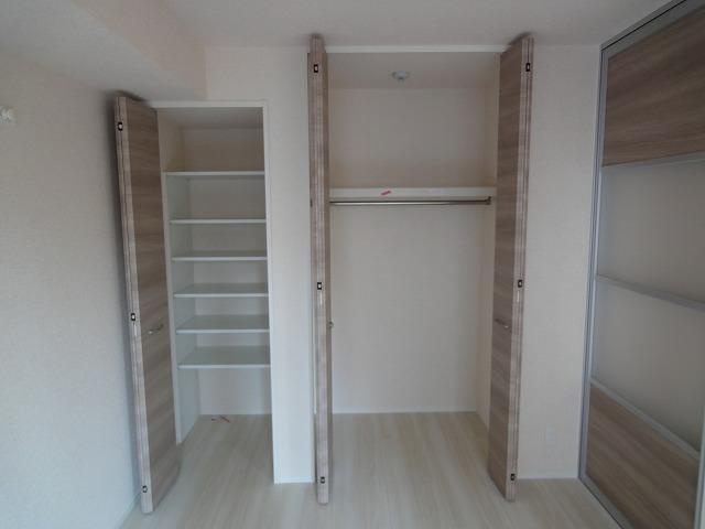 川崎市多摩区登戸のアパートの収納