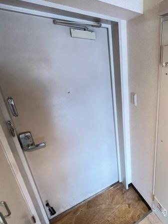 川崎市多摩区登戸新町の賃貸マンションの玄関