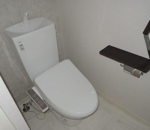 シャーメゾンアルテミスのトイレ