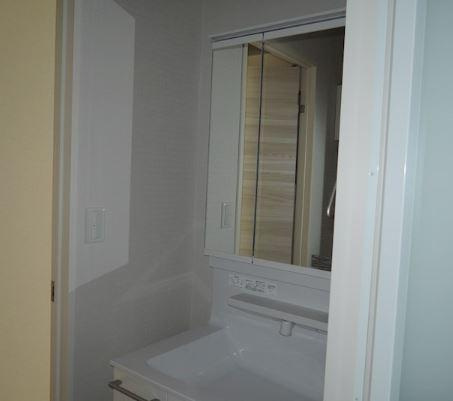 シャーメゾンアルテミスの洗面所