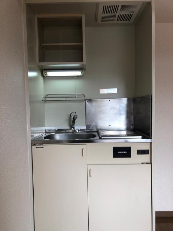 川崎市多摩区西生田２丁目の賃貸マンションのキッチン