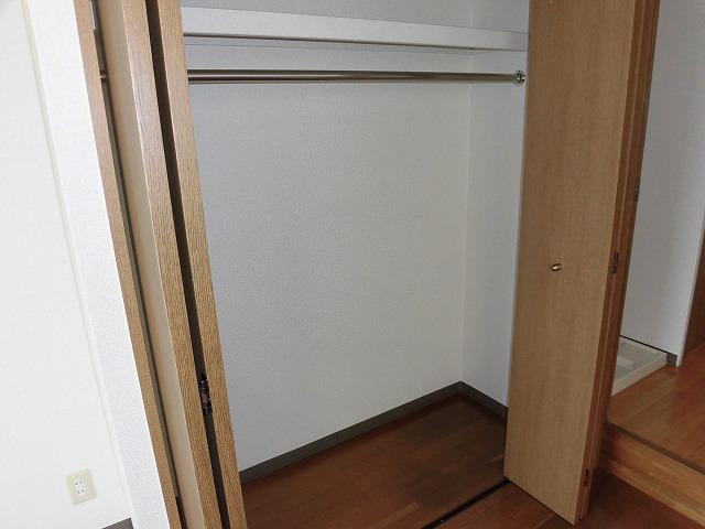 川崎市多摩区中野島３丁目の賃貸マンションの収納