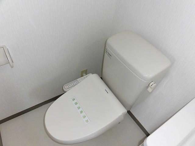 川崎市多摩区中野島３丁目の賃貸マンションのトイレ