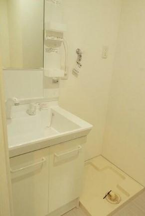 リリィモダン百合ヶ丘の洗面所