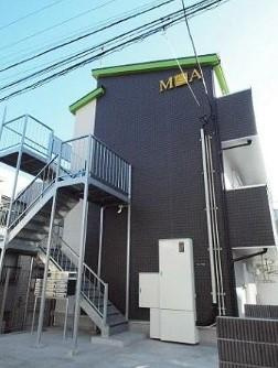 リリィモダン百合ヶ丘のエントランス