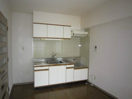 川崎市多摩区菅馬場２丁目の賃貸マンションのキッチン