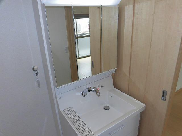 川崎市多摩区登戸の賃貸マンションの洗面所