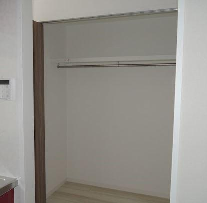川崎市多摩区菅北浦２丁目の賃貸マンションの収納