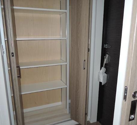 川崎市多摩区菅北浦２丁目の賃貸マンションの玄関