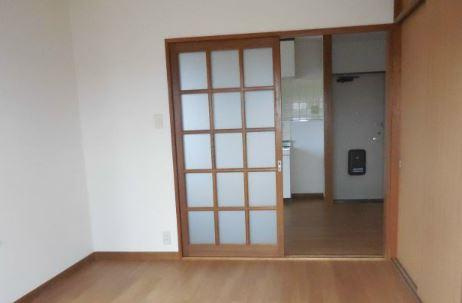 ジョイフルＭＴの居間・リビング