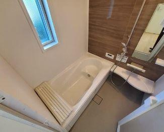 菅北浦新築戸建ての浴室