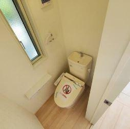 菅北浦新築戸建てのトイレ