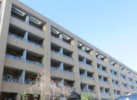 ロイヤルパーク多摩川の外観