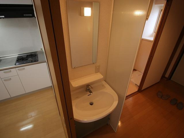 川崎市多摩区長尾４丁目の賃貸マンションの洗面所