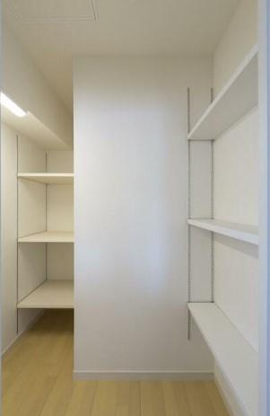 川崎市多摩区登戸の賃貸マンションの収納