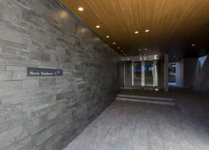 川崎市多摩区登戸の賃貸マンションのエントランス