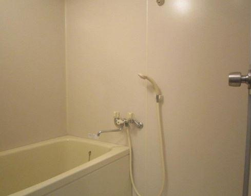 川崎市多摩区枡形２丁目の賃貸マンションの浴室