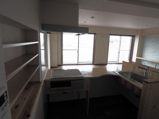 川崎市多摩区中野島４丁目の賃貸マンションのキッチン