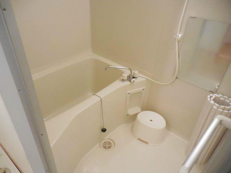 川崎市多摩区登戸新町の賃貸マンションの浴室