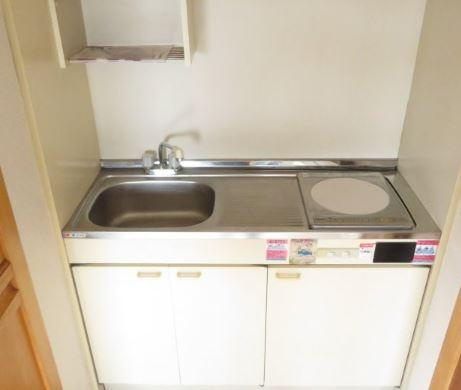 登戸21ビルのキッチン