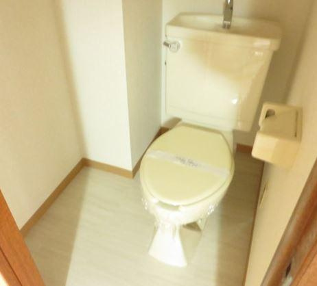 登戸21ビルのトイレ