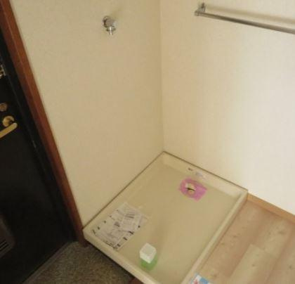 登戸21ビルの洗面所