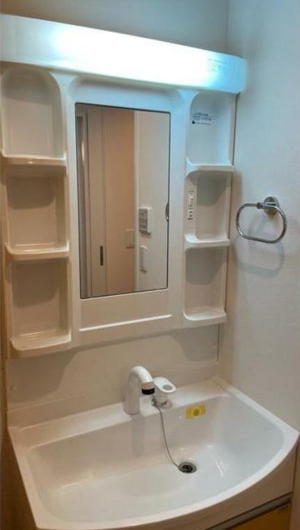 川崎市多摩区登戸の賃貸マンションの洗面所