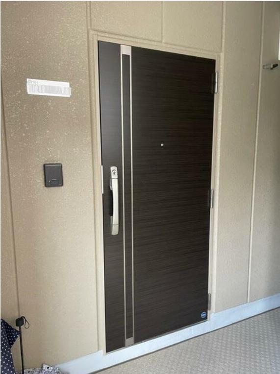 川崎市多摩区登戸の賃貸マンションの玄関