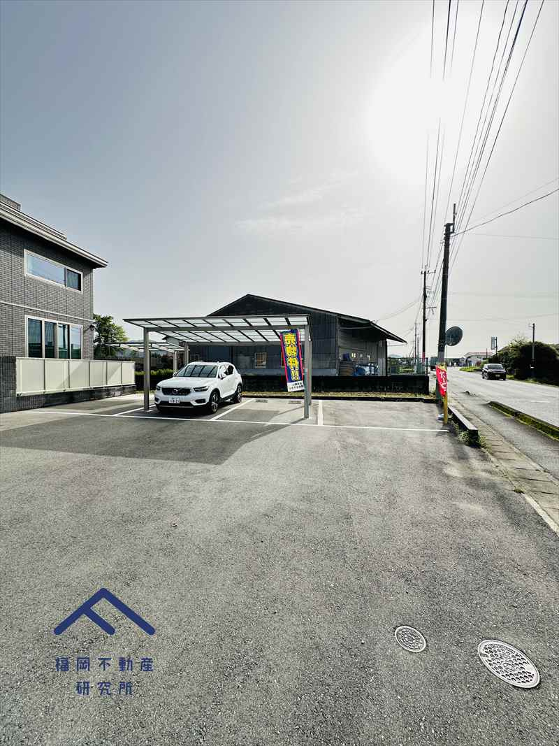 朝倉郡筑前町下高場　戸建ての駐車場