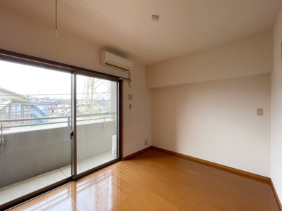 【バルコニー】 | ビアード千早 | 別号室の写真になります。現況優先。
