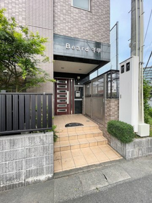 【エントランス】 | ビアード千早