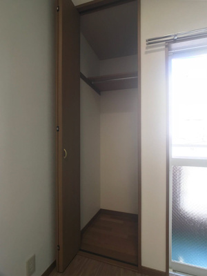【収納】 | シャレー大濠 | 別号室の写真になります。現況優先。