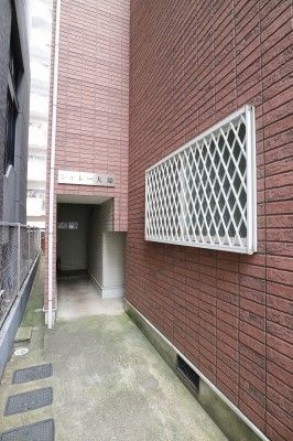【エントランス】 | シャレー大濠