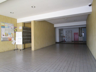 【エントランス】