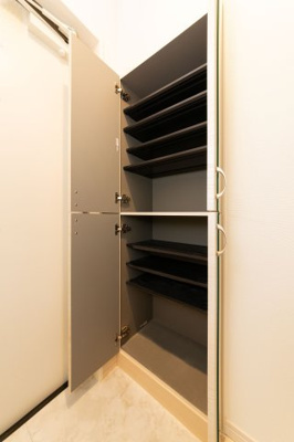 【玄関】 | ジュネス和白 | 別号室の写真になります。現況優先。