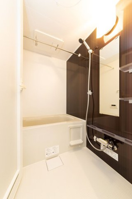 【浴室】 | ジュネス和白 | 別号室の写真になります。現況優先。