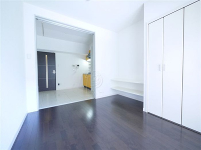 【内装】 | アイセレブ天神東 | 別号室の写真になります。現況優先。