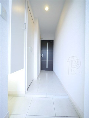 【玄関】 | アイセレブ天神東 | 別号室の写真になります。現況優先。