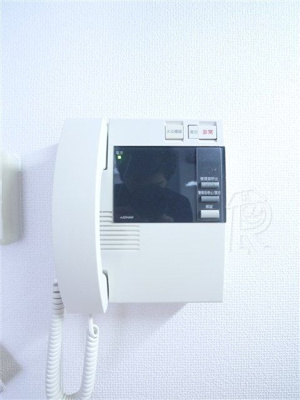 【セキュリティ】 | アイセレブ天神東 | 別号室の写真になります。現況優先。