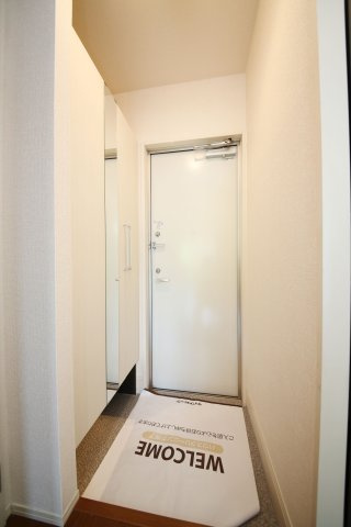 オネスティの玄関